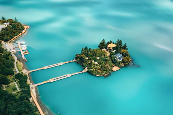 拉薩-林芝-巴松錯(cuò)-魯朗-大峽谷-羊湖-納木措7晚8日