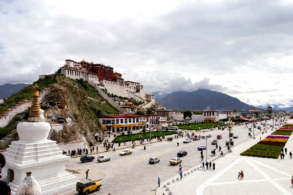 和平紀(jì)念碑